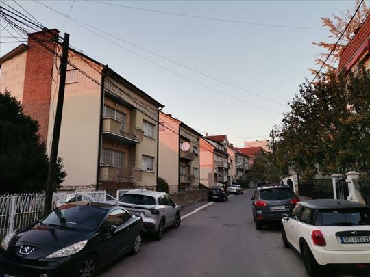 Golf, blizina, kuća, vertikala, plac, uknjižena