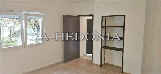 Gradska bolnica, p.p, 2.0, prazan, useljiv