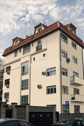 Izdajem dvoiposoban komforan stan kod hale Pionir