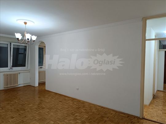 Izdajem prazan stan na Vračaru