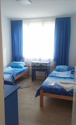 Izdajem stan za ucenike ili studente