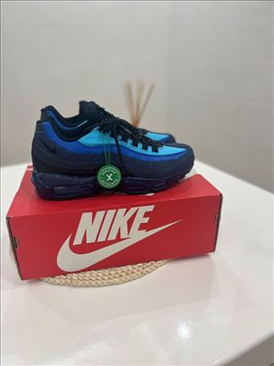 Nike 95