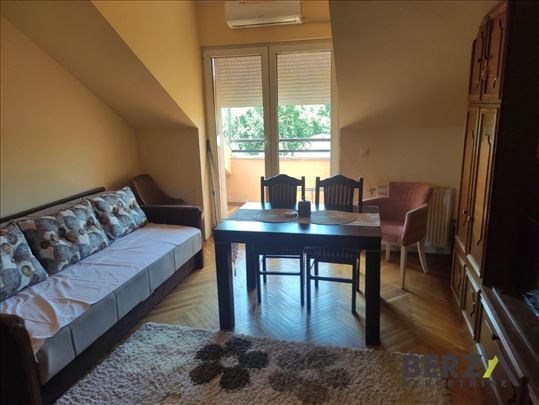 Novi Sad, Bulevar, Stan, 1, 30,00m2