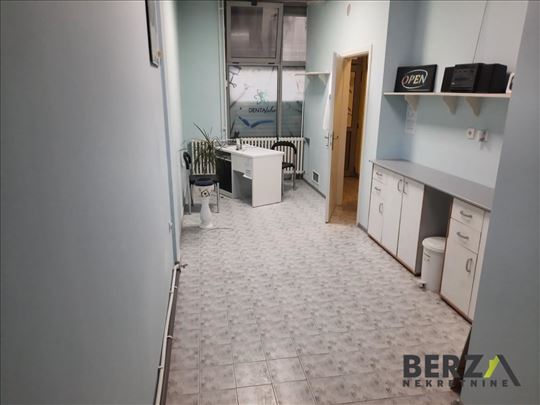 Novi Sad, Liman 4, Lokal, 2.5, 33,00m2