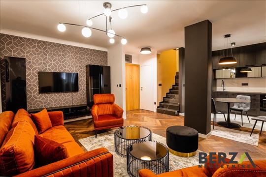 Novi Sad, Petrovaradin, Stan, 5, 108,00m2