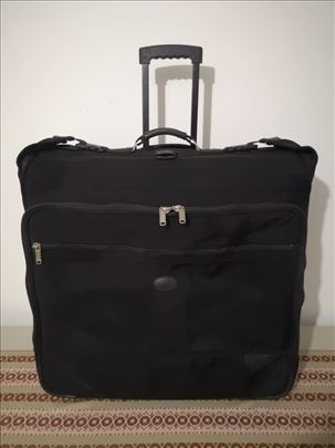 PATHFINDER jaka i kvalitetna američka putna torba