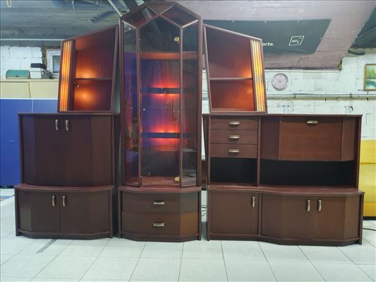 Plakar/regal u kompletu sa svetlima