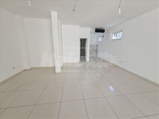 Prodaja lokala Krnjača - Metro