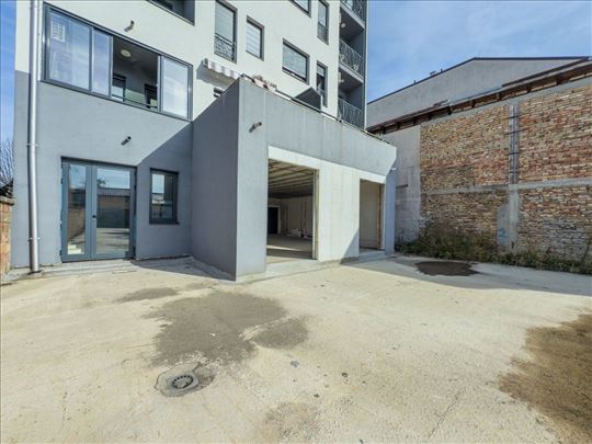 Stan / Lokal sa velikim potencijalom, višenamenski