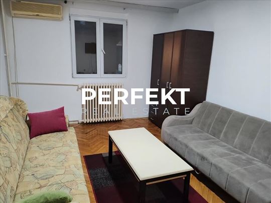 Tesla 36m2, jednosoban, namešten