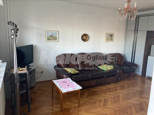 Vukov Spomenik 1.soban 45 m2 Izdajem