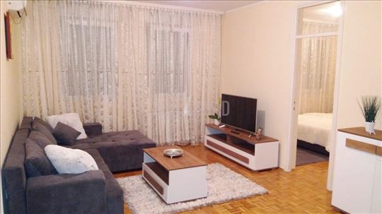 Arena - retko u ponudi