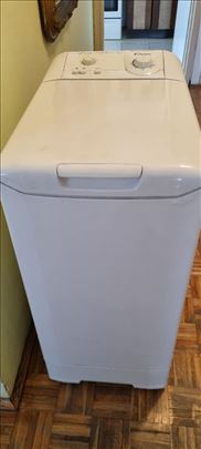 Candy slim ves masina