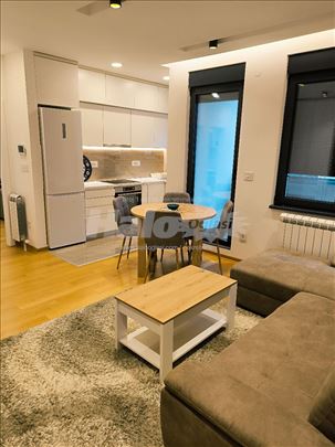 Dvosoban Lux stan za izdavanje Ada, 42m2