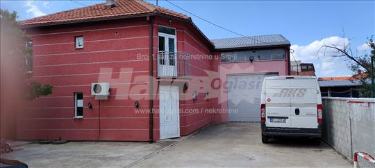 Izdajem halu za magacin sa kancelarijama 600m2