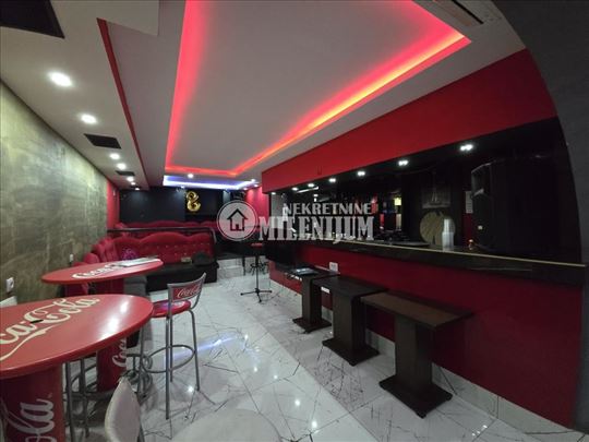 Kafe klub u Zemunu opremljen bez ulaganja ID#2129