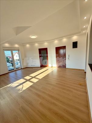 LUX Poslovni Prostor – 2.0, optika, bez posrednika