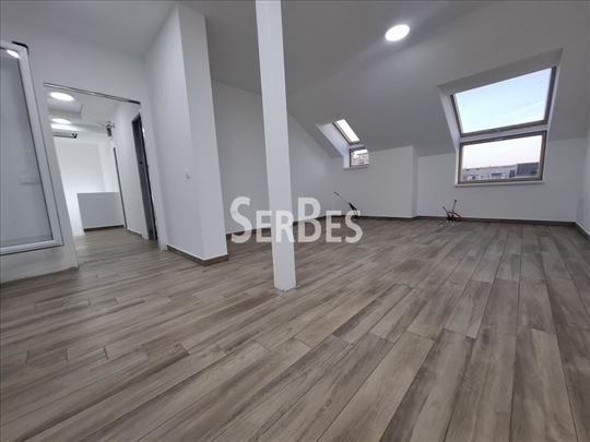 Nov 3.0 stan u nadogradnji 88m2 u starom gradu ID#