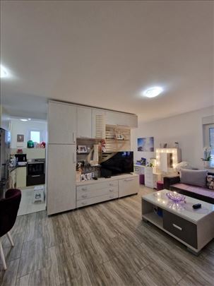 Prodaja 2,5 stan od 45m2 Kaludjerica