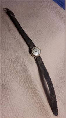 ruski ženski sat na navijanje Chaika 17rubina SSSR