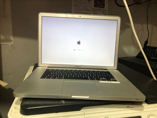 Apple MacBook Pro Core i5 2.4 15 Mid-2010 Br.20