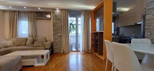 Banovo brdo, Kneza VIšeslava, 68m2, terasa