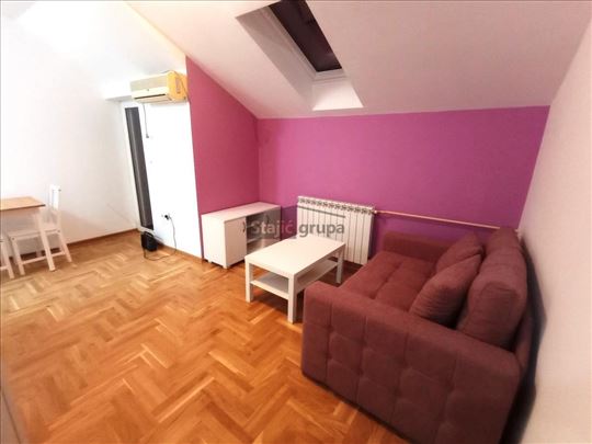 Centar-Rakovica, nameštena, 0.5