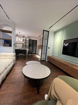 Centar Slavija, garaža, lux