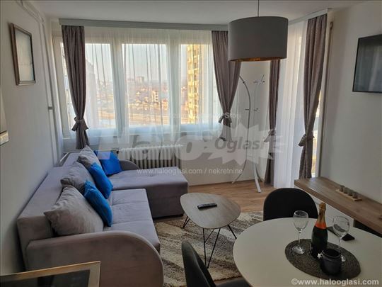 Dvosoban stan za izdavanje do Delta Planet