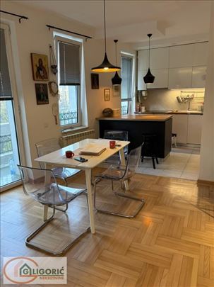 Izuzetan porodični stan-bez ulaganja