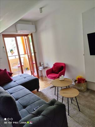 Jednosoban stan u blizini šetališta 41m2 