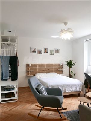 Kompletno opremljen jednosoban stan – 30 m², Kej,