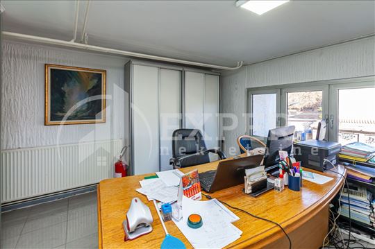 Lokal u Centru, 109m2