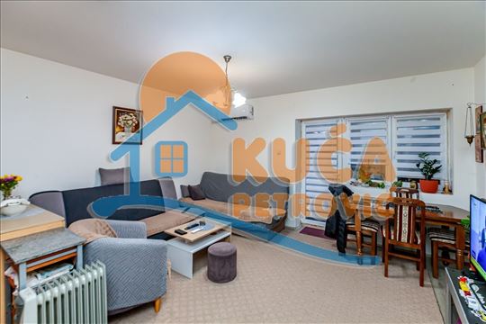 Na prodaju jednoiposobni stan 48 m2 na Panteleju