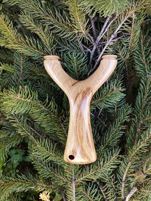 Praćka - zakrivljeni model 1