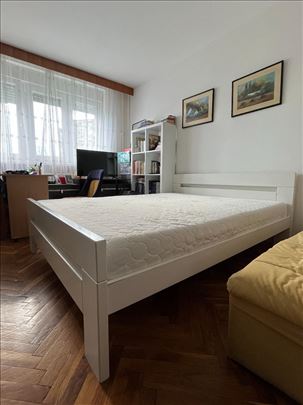 Prodajem krevet sa dušekom 160x200