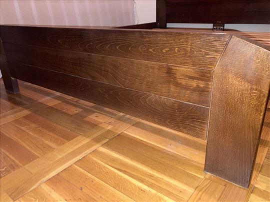 Prodajem ram od kreveta sa letvicama