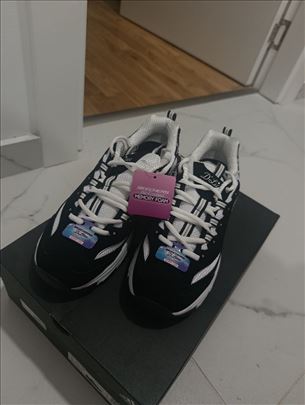 Skechers nove patike