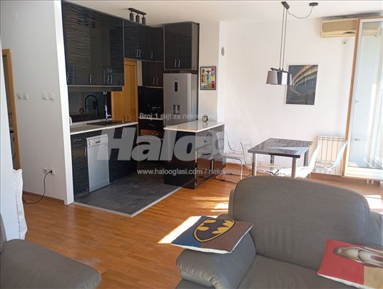 Vračar, Mileševska, 3.0 stan 83m², garaza