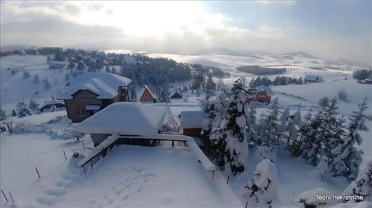 Zlatibor-Zova preko puta konaka 144+20(T) na 3 ara