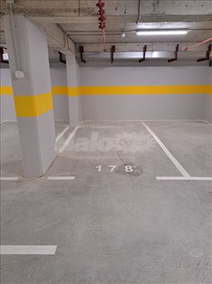 Garažno mesto u Palati Vizantija