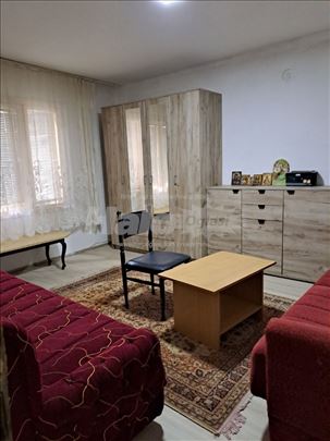 Izdajem stan u Vranju
