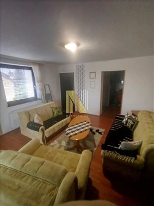 Izdavanje- sprat kuće- Petrovaradin