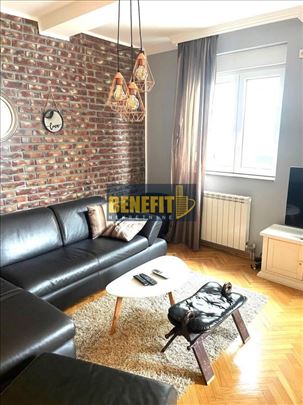 Odličan stan u Cara Nikolaja Ii