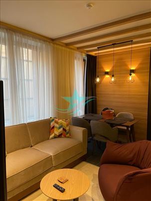 Prodaja 2,0 apartmana sa garažnim mestom WOODSIDE