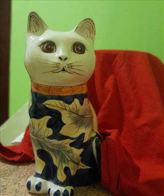 Stara porcelanska figura mačke, ručno oslikana