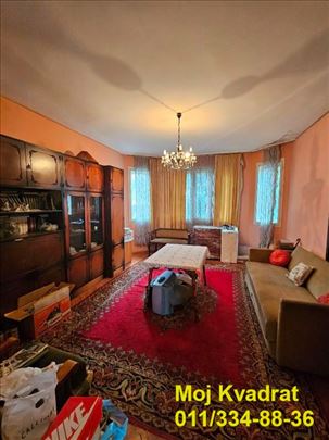 Voždovac, Činovnička kolonija – Koste Jovanovića