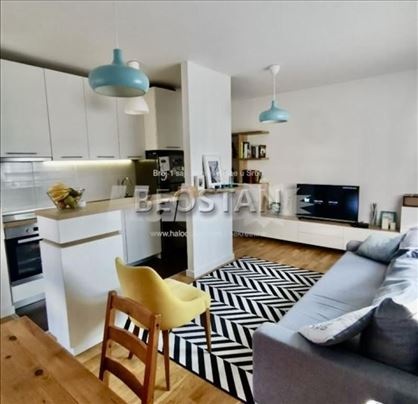 Zemun - Gornji grad #2264790