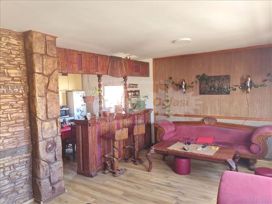 Cetvorosoban stan, 77m2 UKNJIZEN