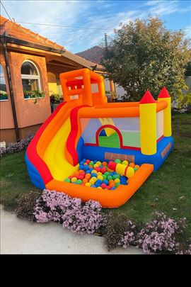 Dvorac na naduvavanje